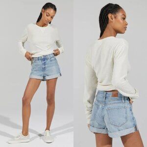 UO BDG High Waisted Mom Short